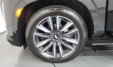 Escalade 5th Generation