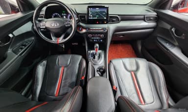Veloster (JS)