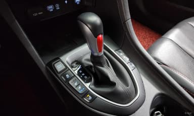 Veloster (JS)