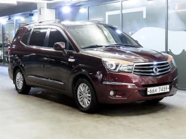Korando Turismo