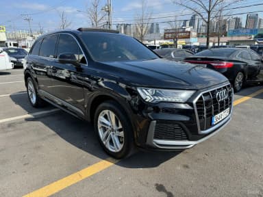 Q7 (4M)