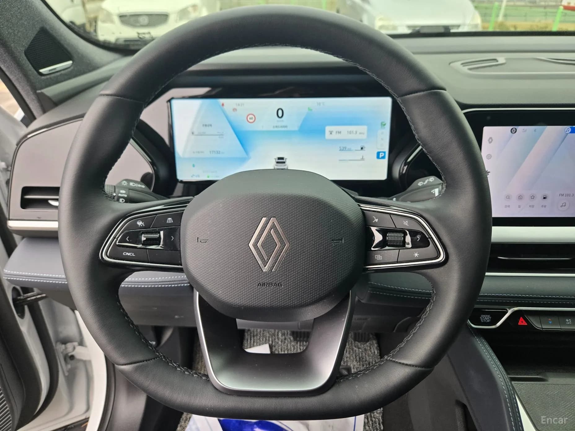 Grang Koleos