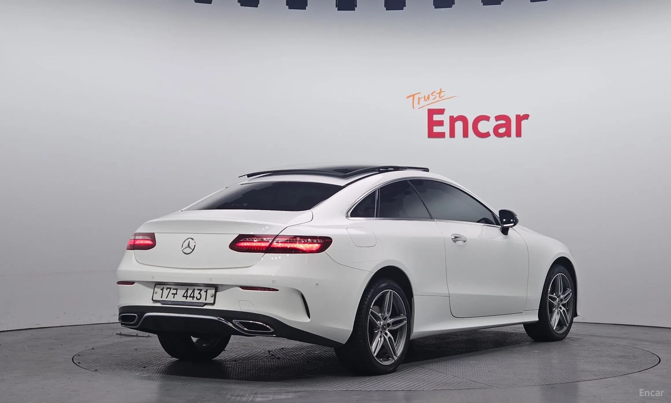 E-Class W213