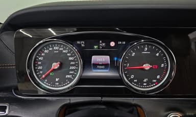 E-Class W213