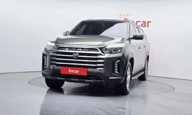 Rexton Sports Khan