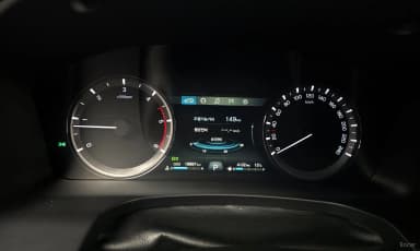 Rexton Sports Khan