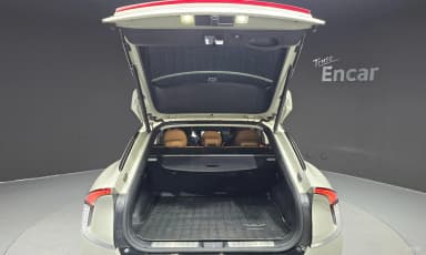 EV6