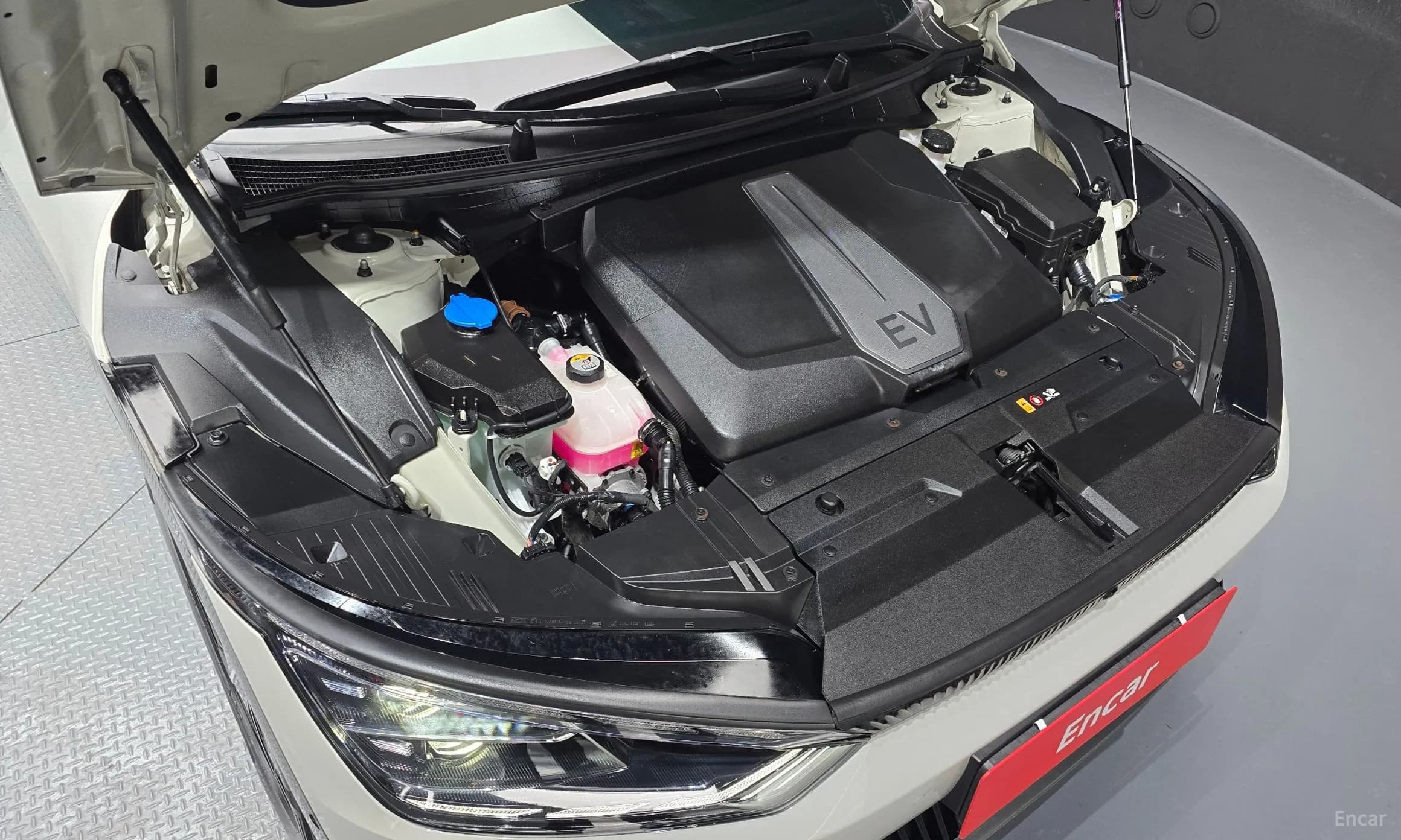 EV6