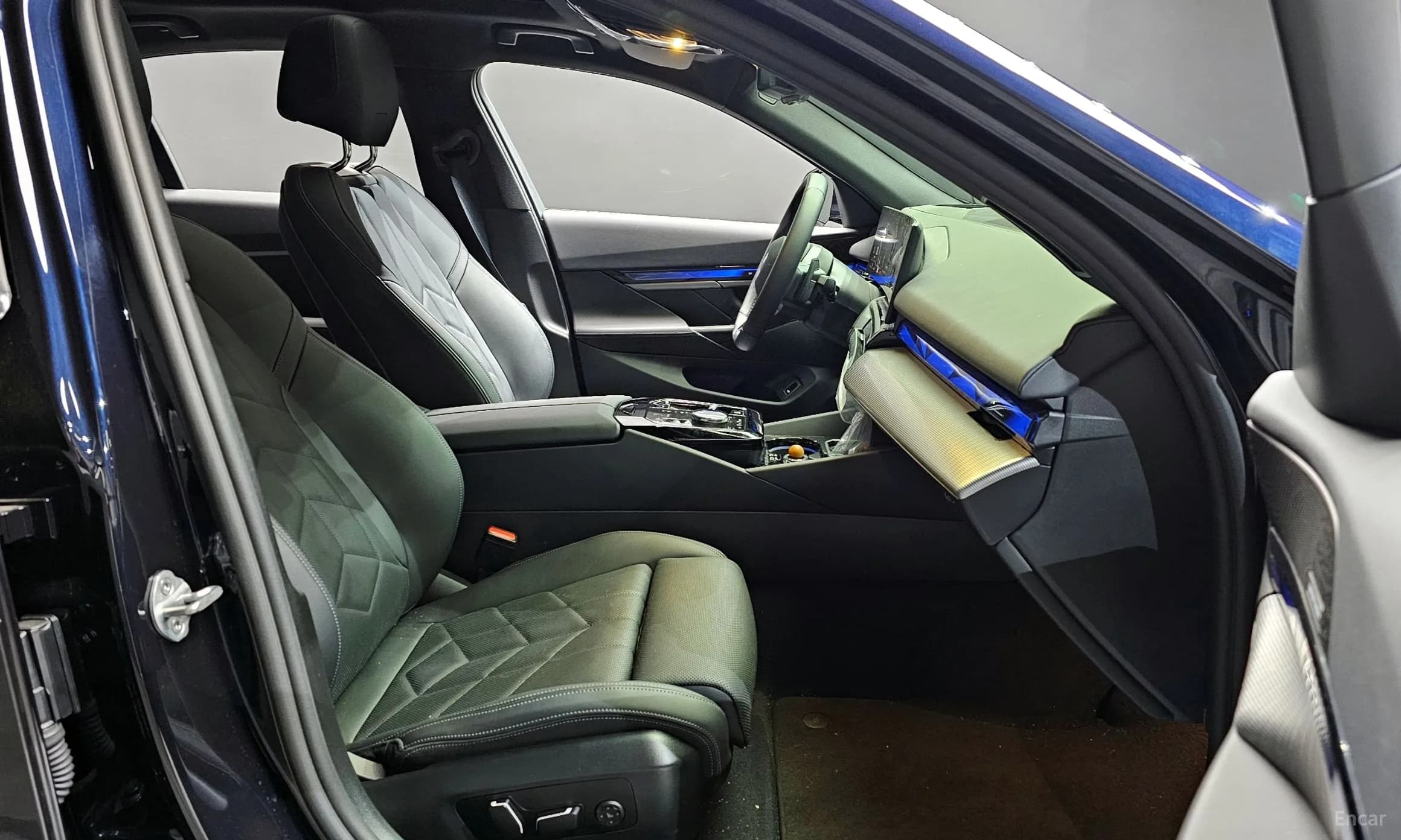 5 Series (G60)