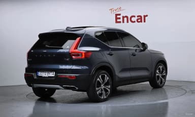 XC40