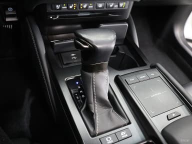 ES300h 7th Generation