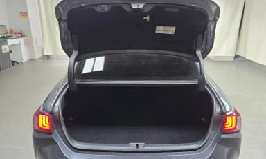 ES300h 7th Generation