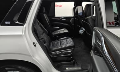 Escalade 5th Generation