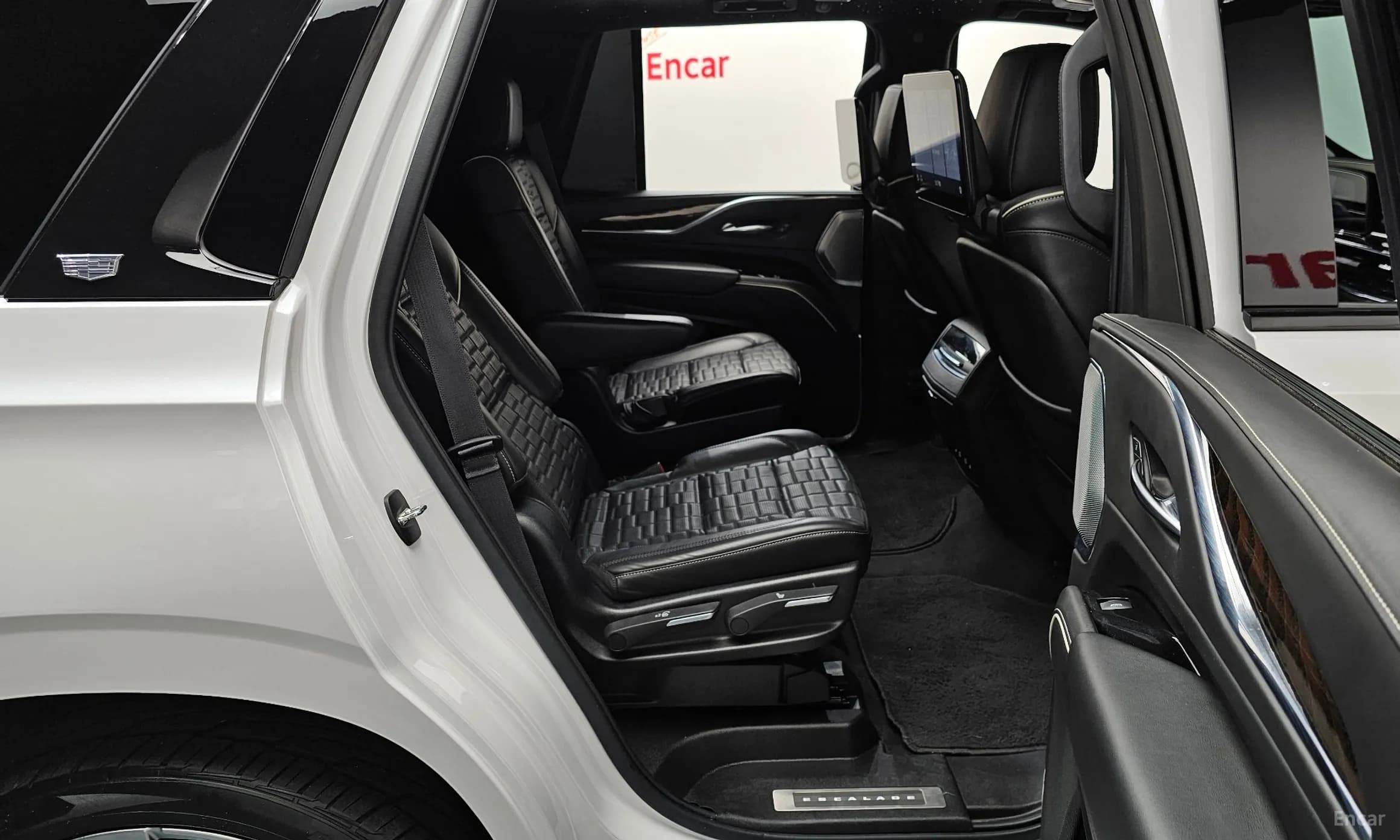 Escalade 5th Generation