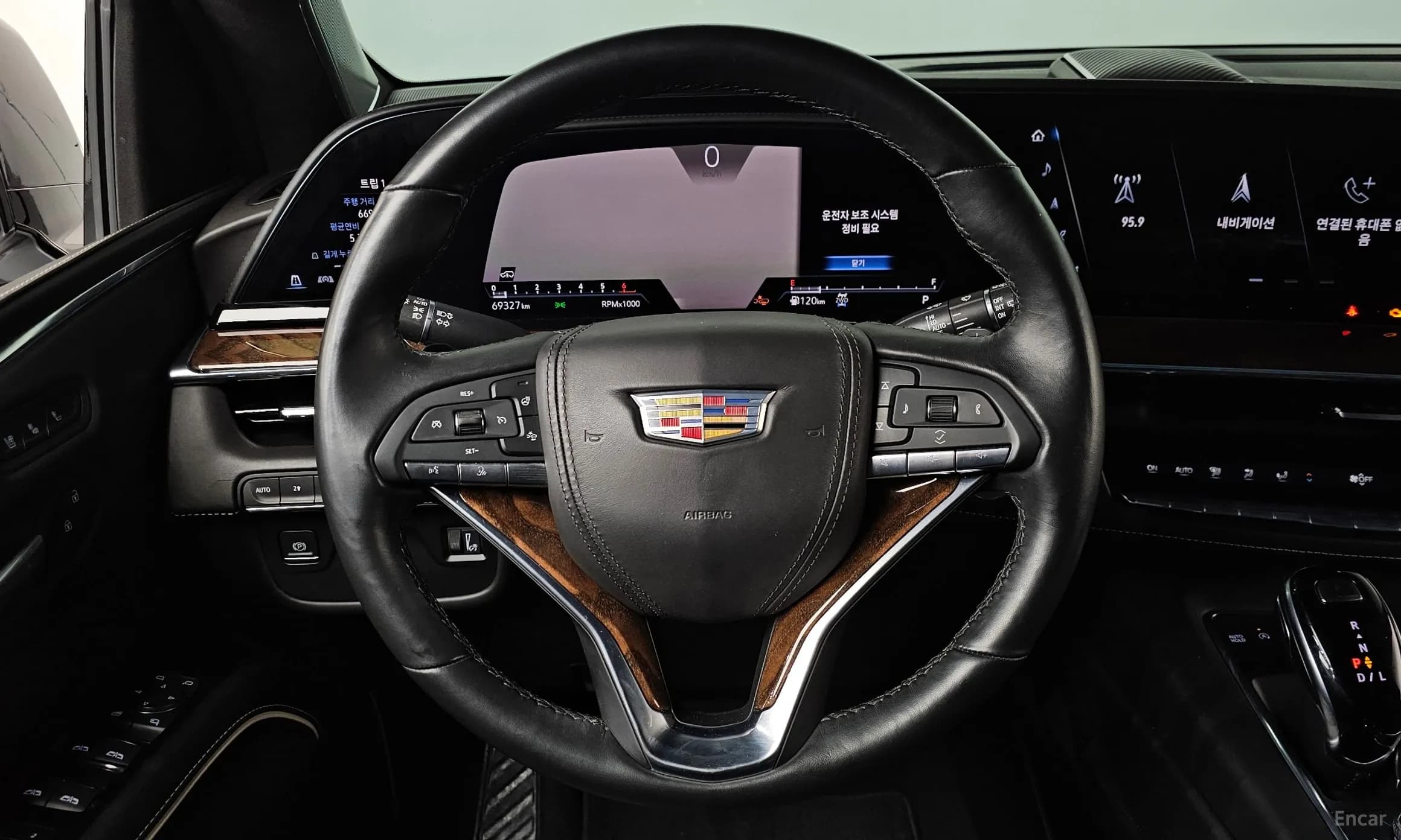Escalade 5th Generation