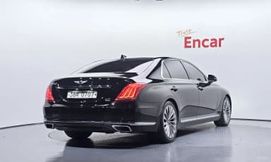 EQ900