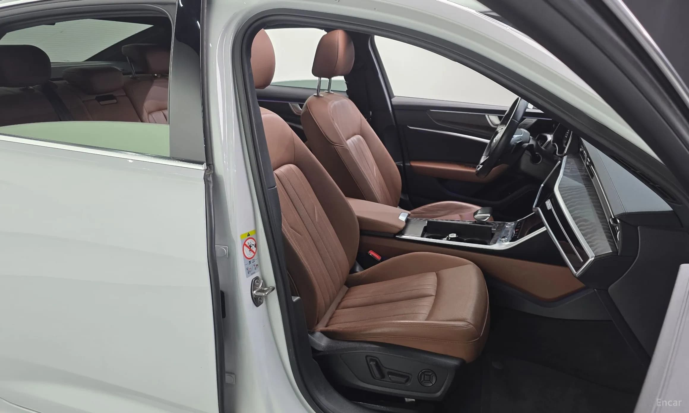 A6 (C8)