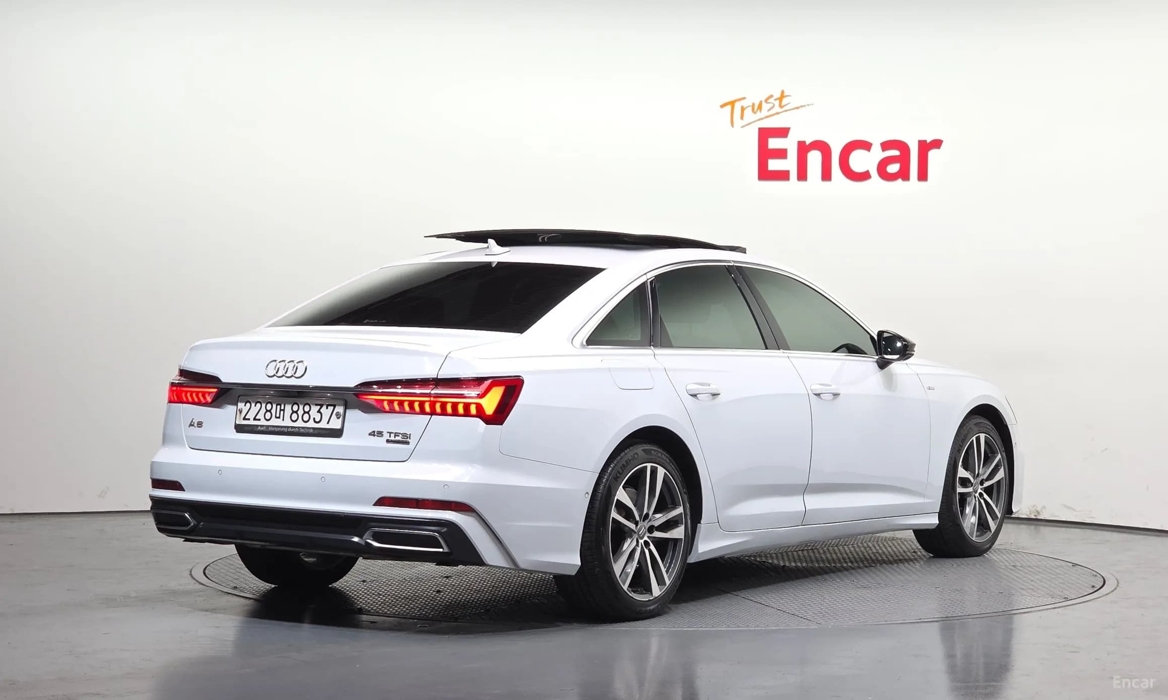 A6 (C8)