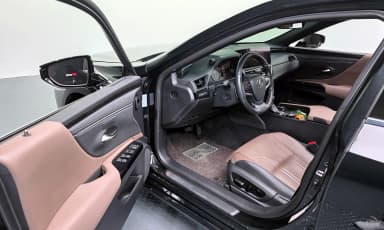 ES300h 7th Generation