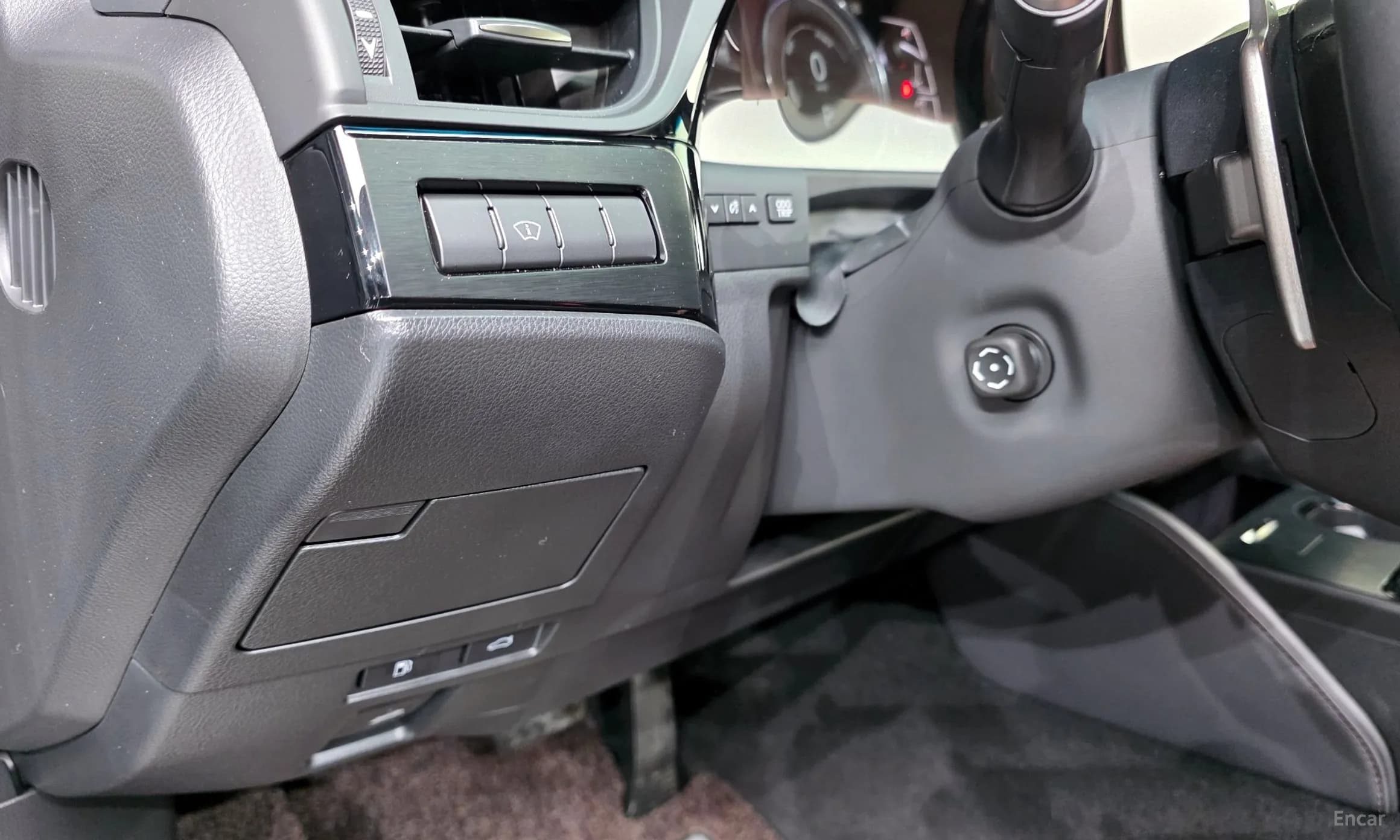 ES300h 7th Generation