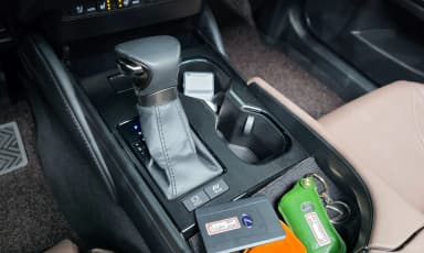 ES300h 7th Generation