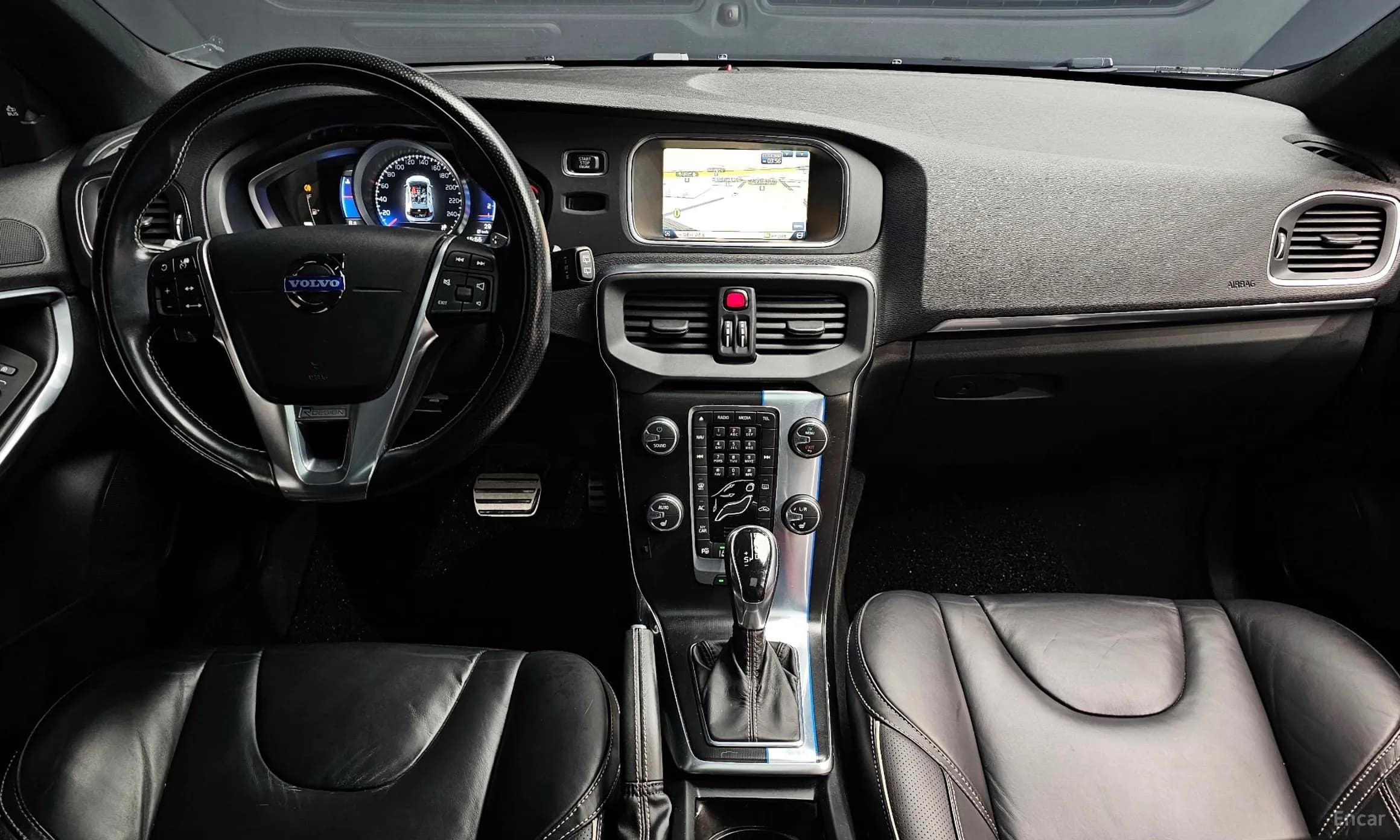 V40