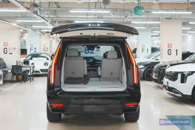 Escalade 5th Generation