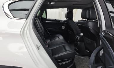 X6 (E71)