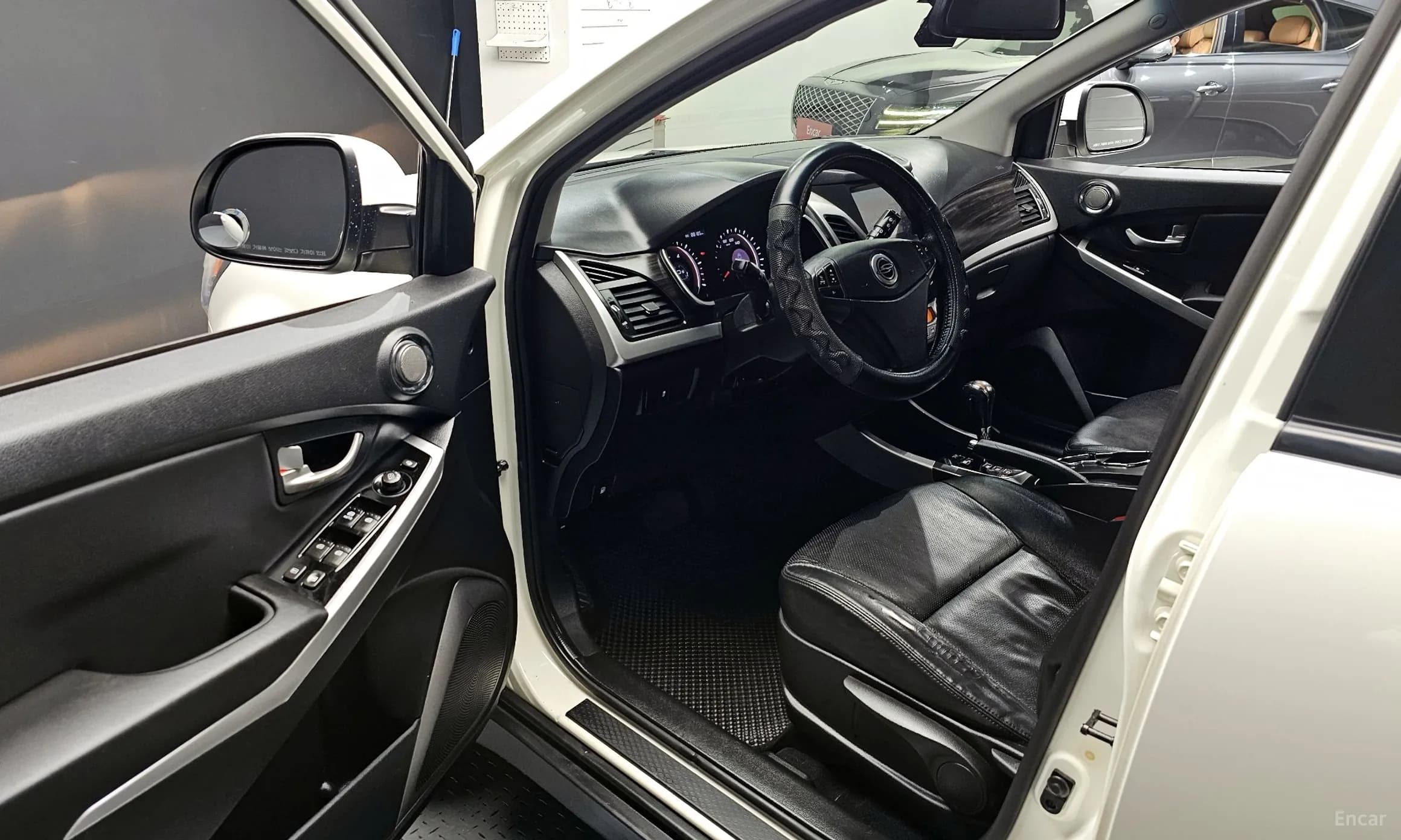 Korando C