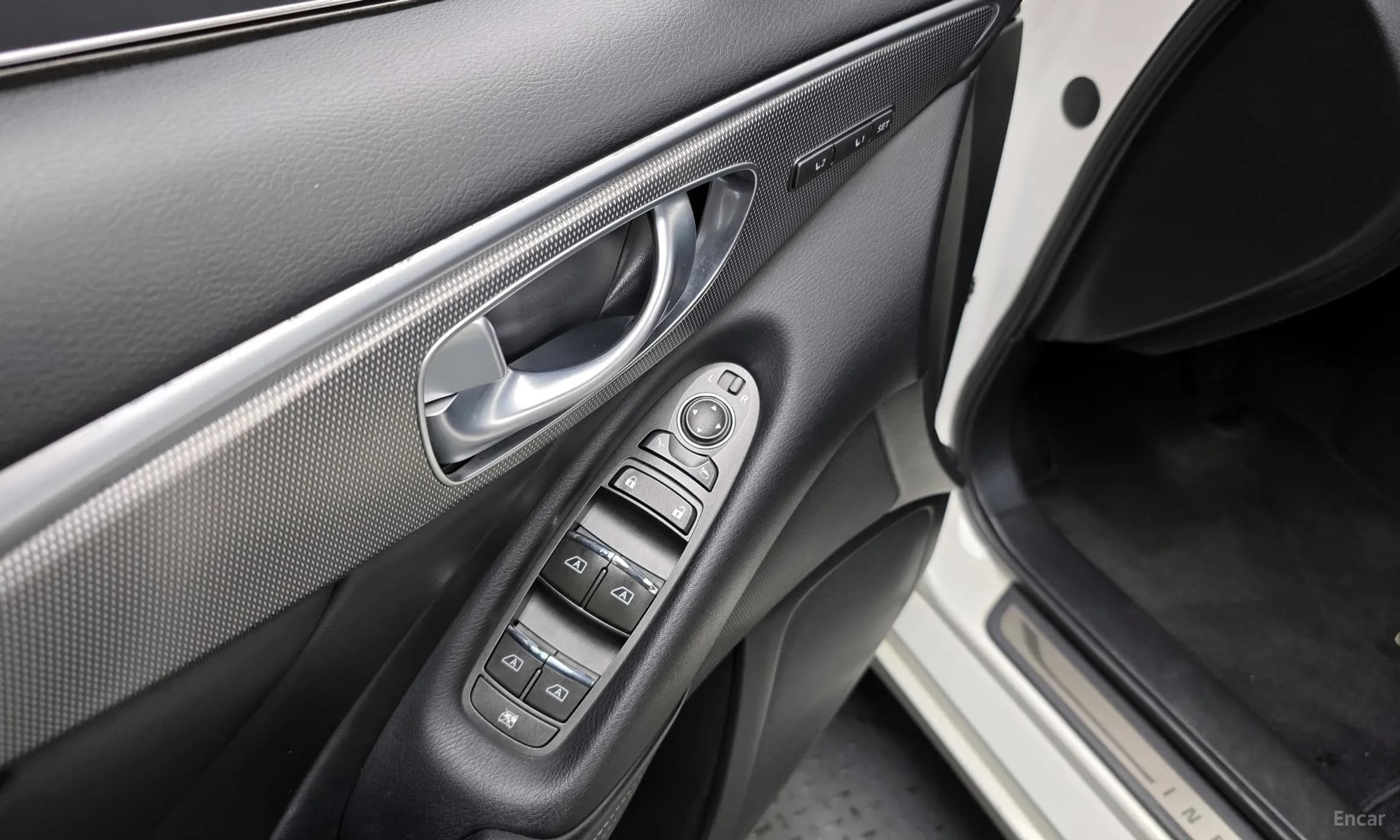 Q50