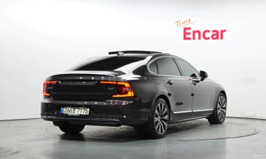 S90