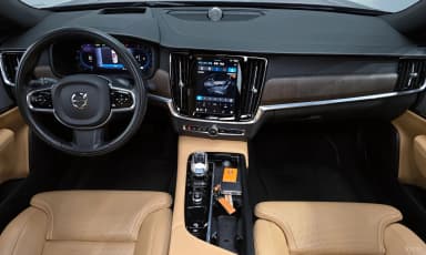 S90
