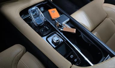 S90