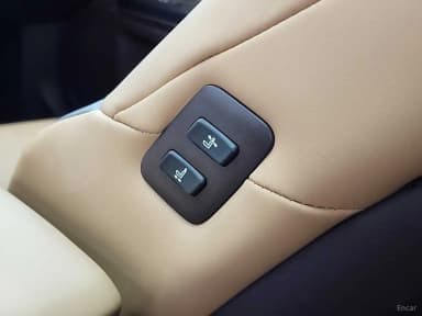 ES300h 7th Generation