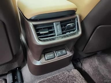 ES300h 7th Generation