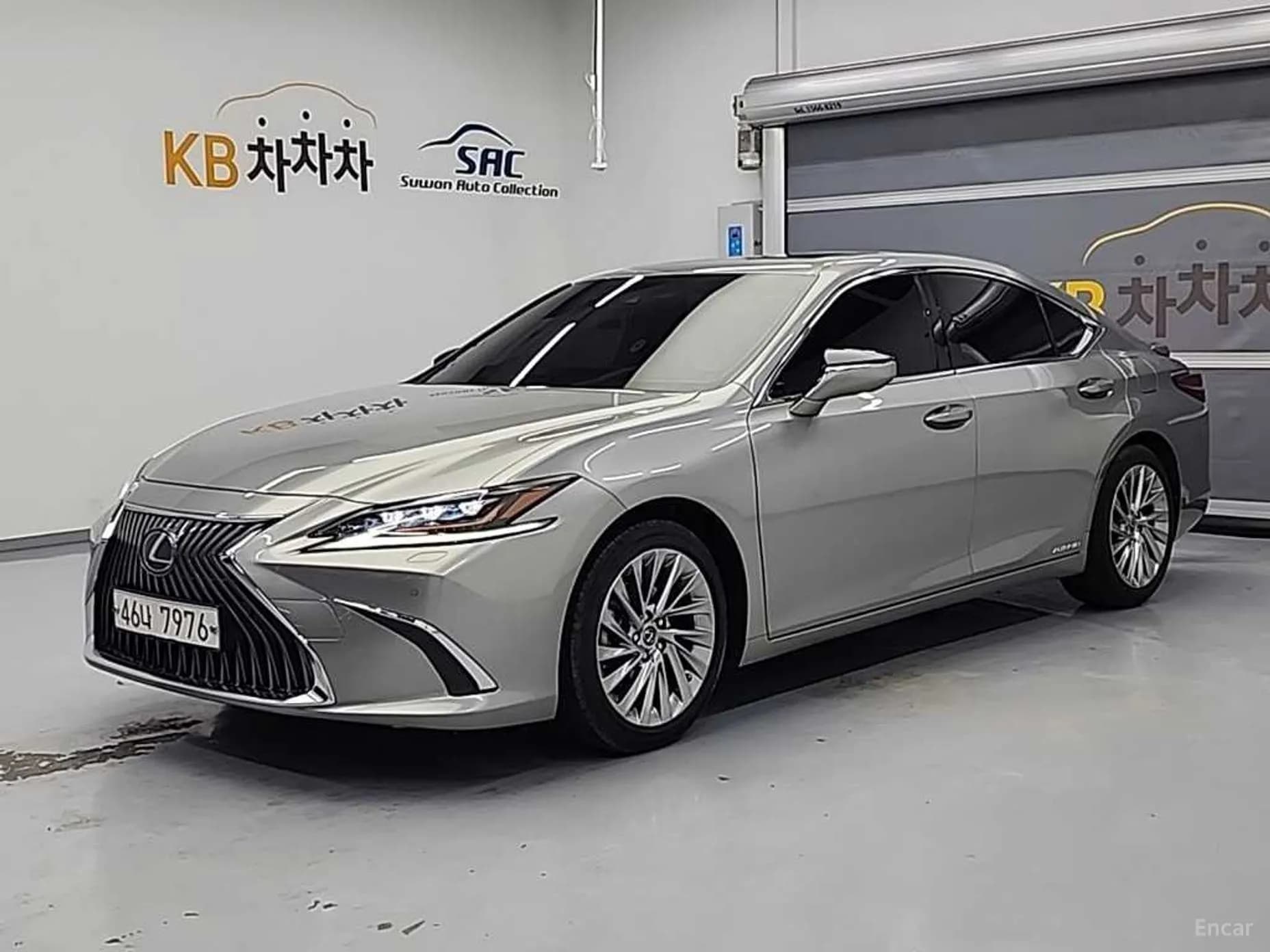 ES300h 7th Generation