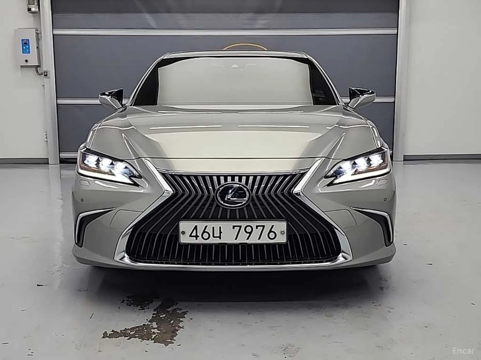 ES300h 7th Generation