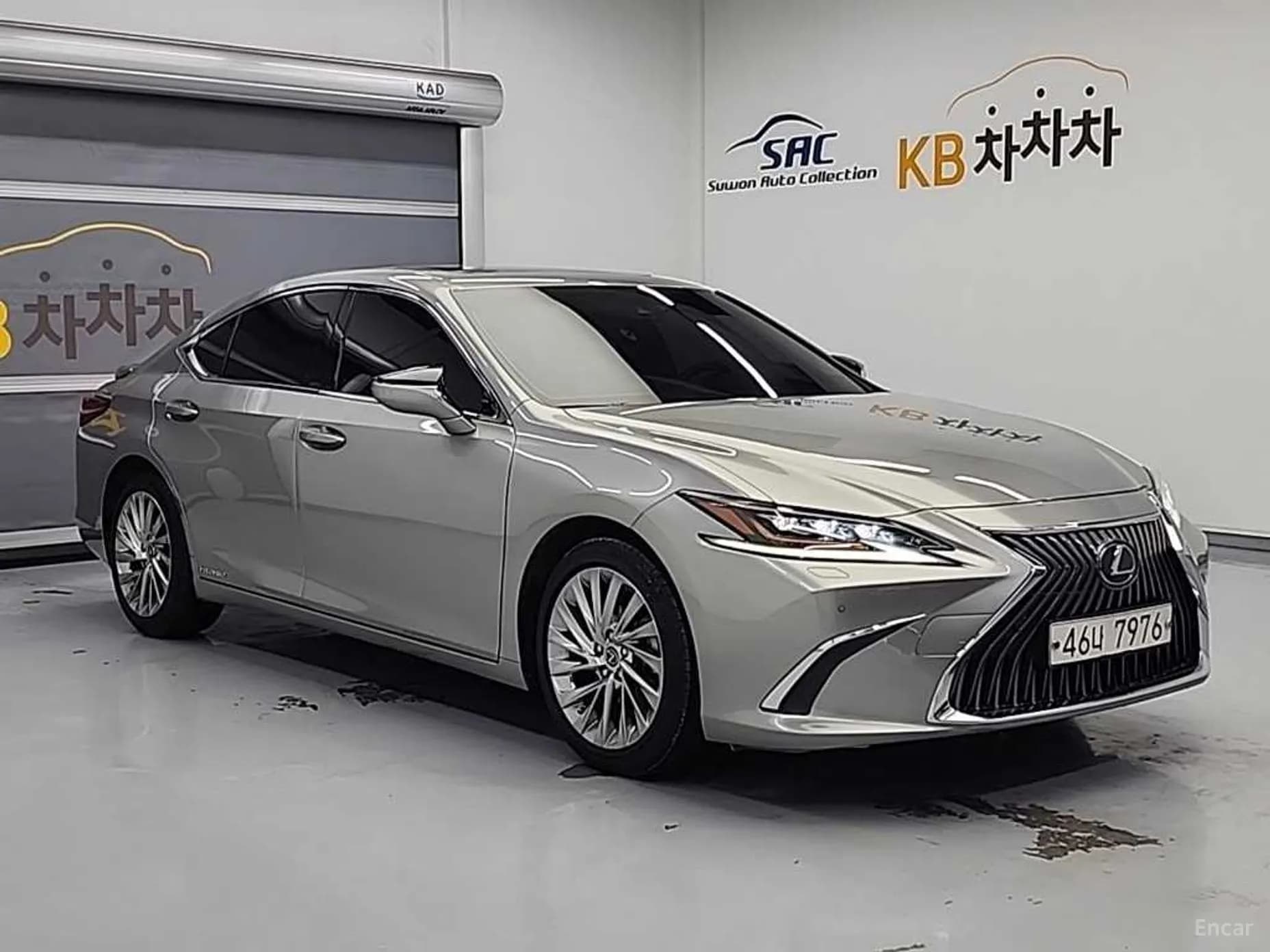 ES300h 7th Generation