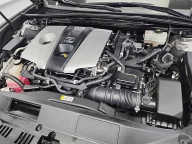 ES300h 7th Generation