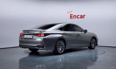 ES300h 7th Generation