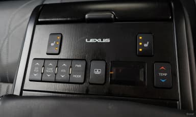 ES300h 7th Generation