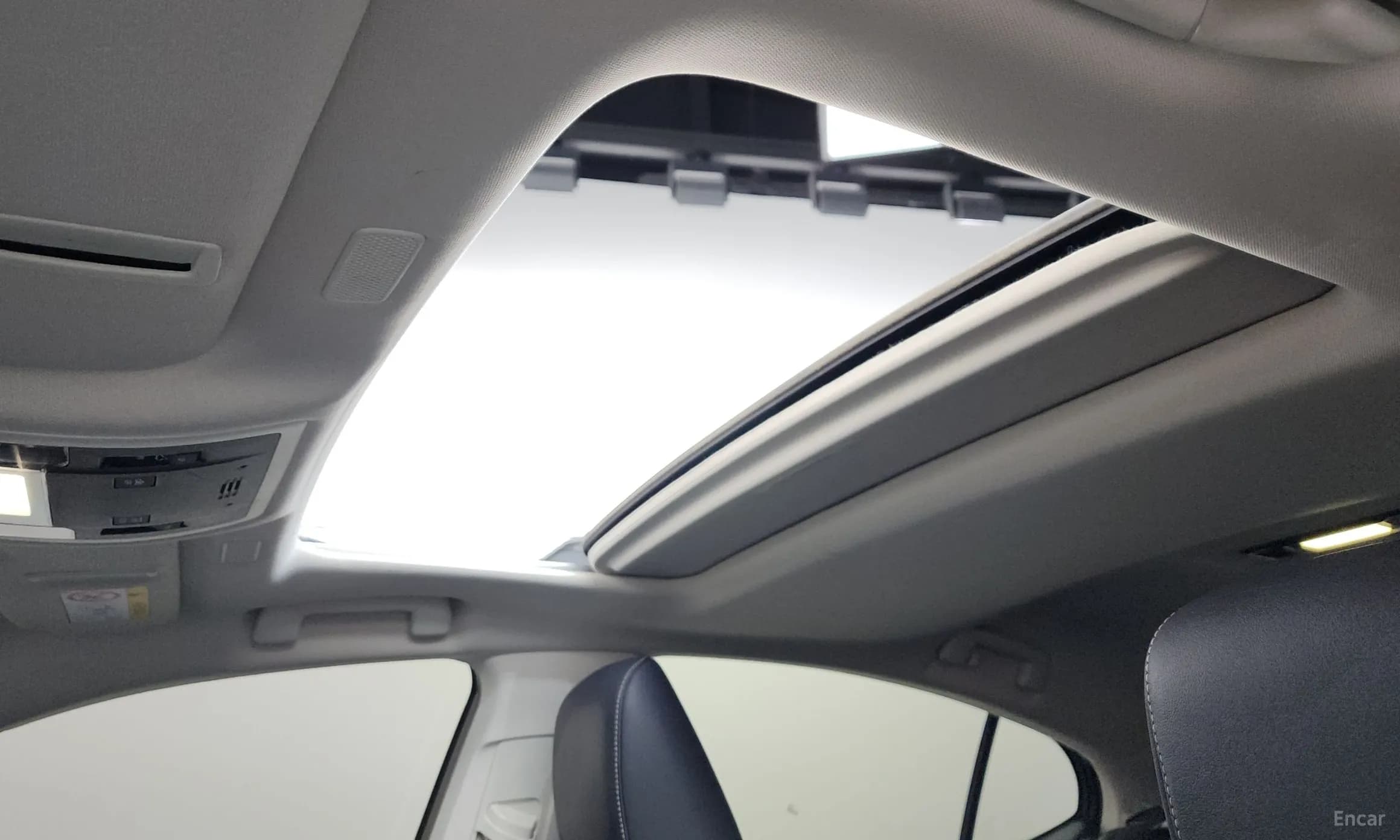 ES300h 7th Generation