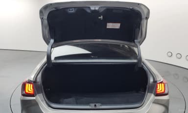 ES300h 7th Generation