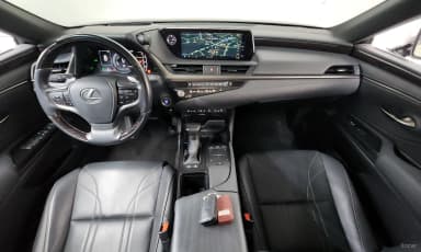 ES300h 7th Generation