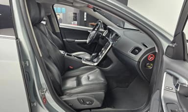 S60