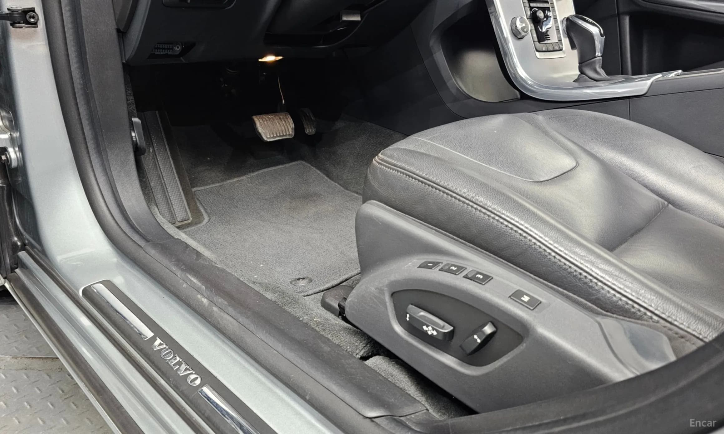 S60