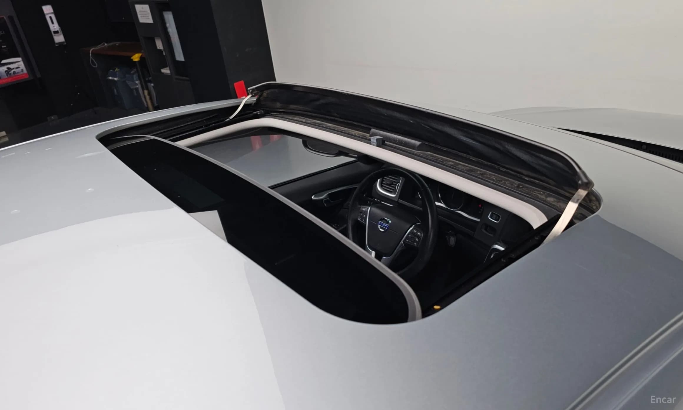 S60