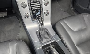 S60
