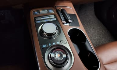 GV70