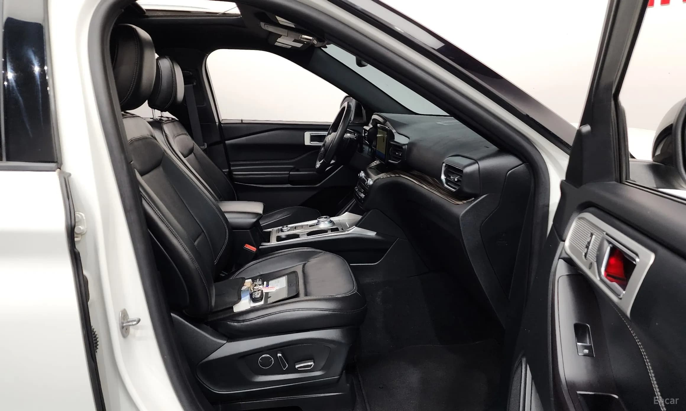 Explorer 6th Generation